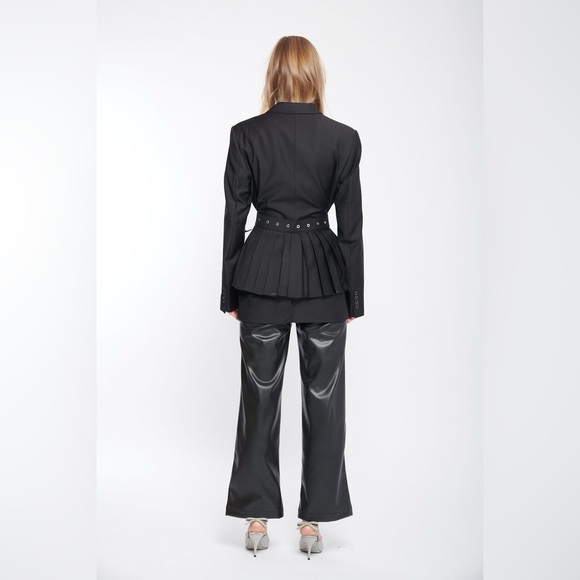 MOTHER Skippity Ankle pants in faux leather - Picture 2 of 10